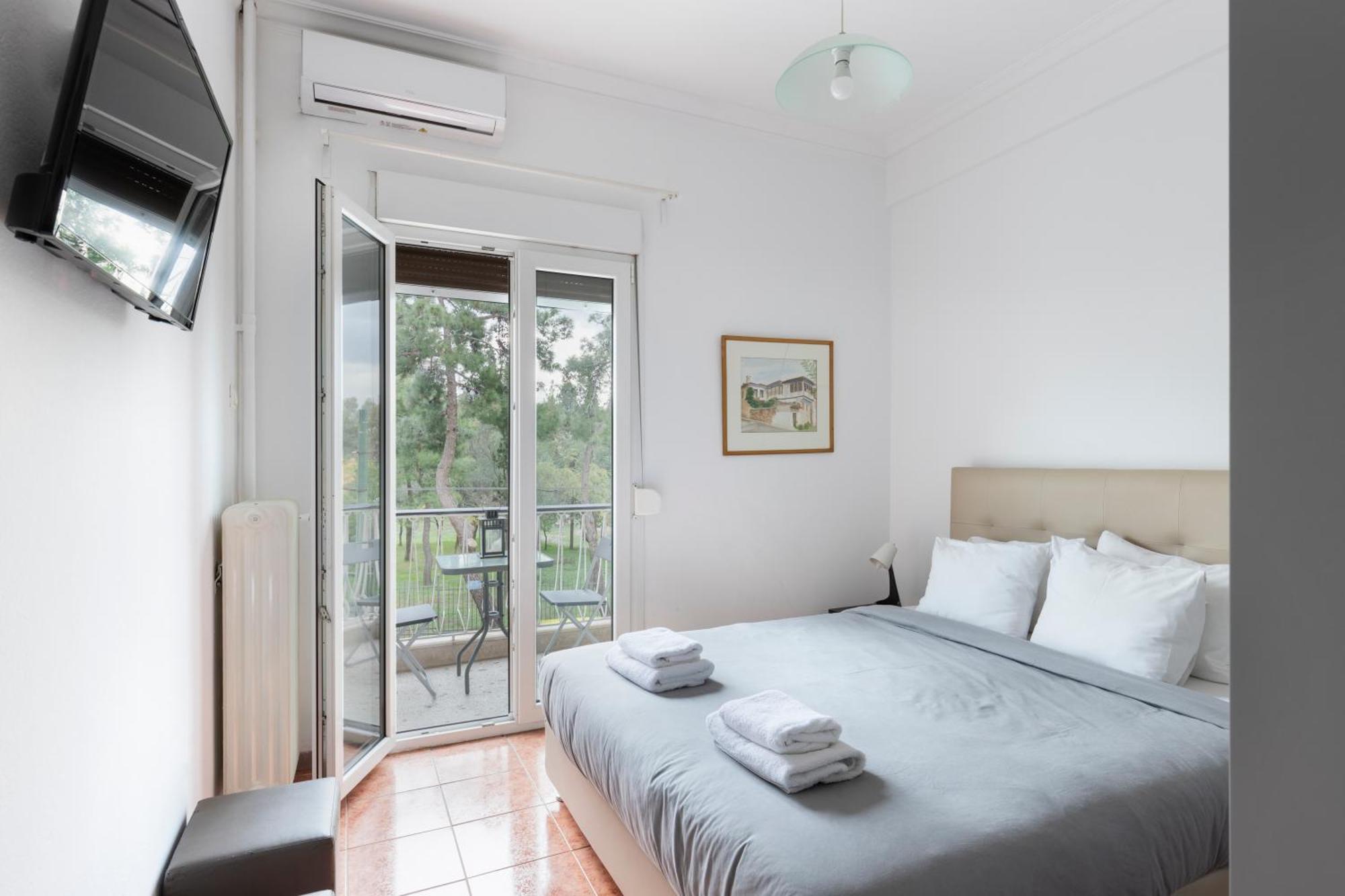 Olympic Hadrian View Apartment! Athene